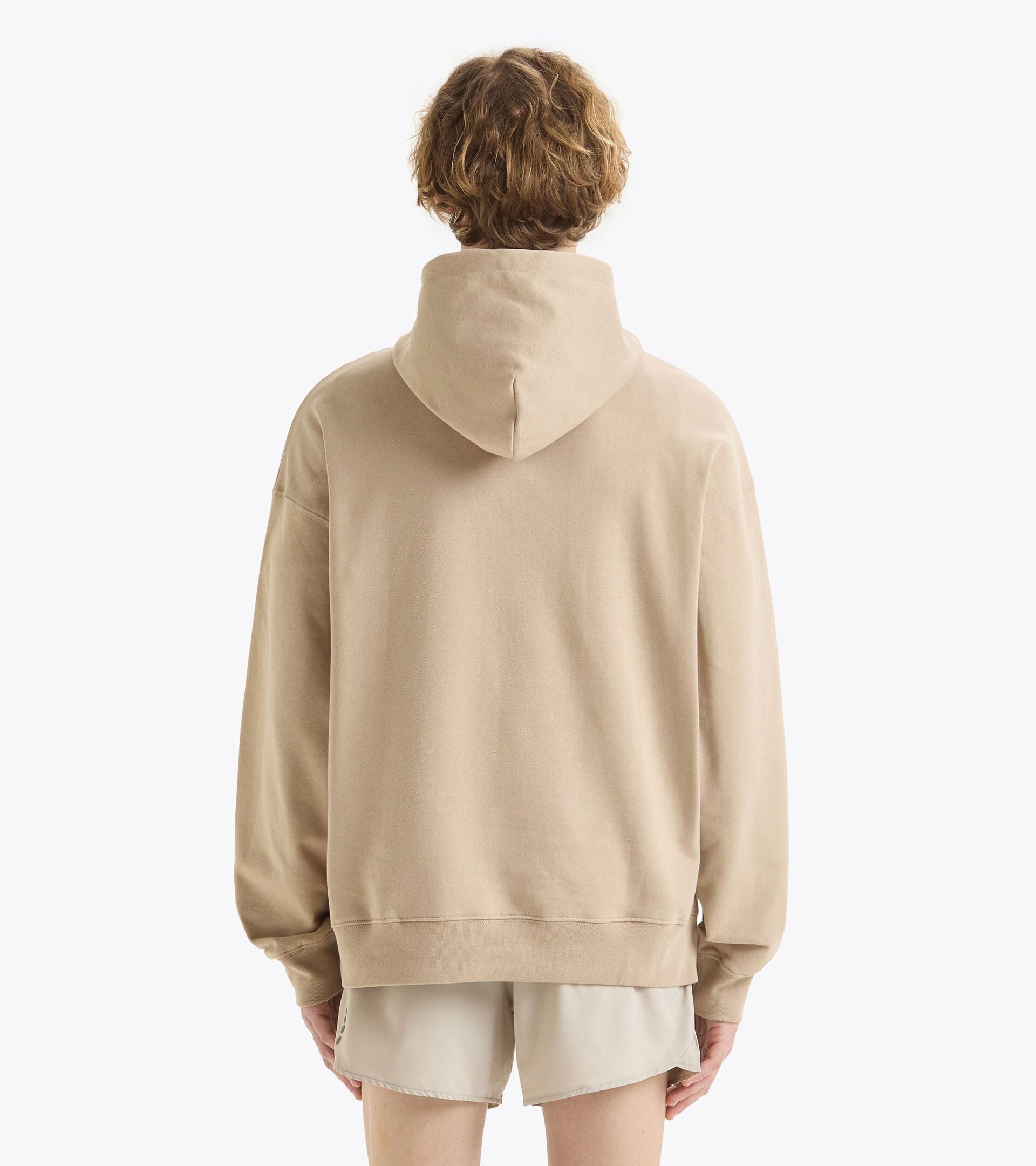 Gender neutral Italian-made hoodie with kangaroo pocket and embroidery, focus keyword: HOODIE HZ MILL CITY.