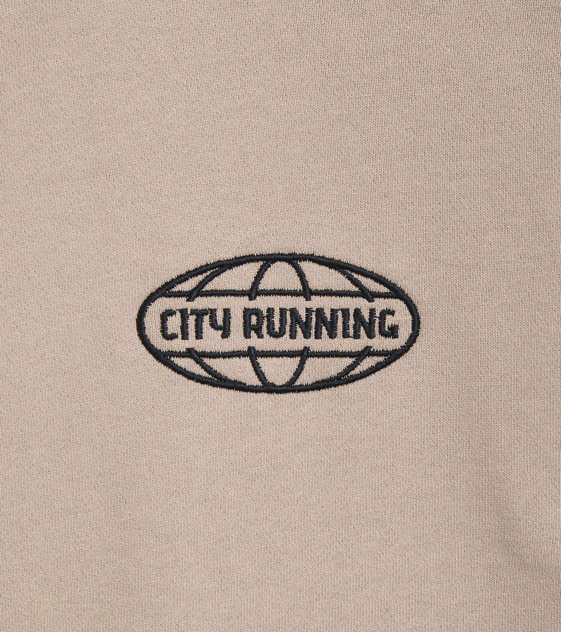 Gender neutral HOODIE HZ MILL CITY with front kangaroo pocket and embroidery, made in Italy.