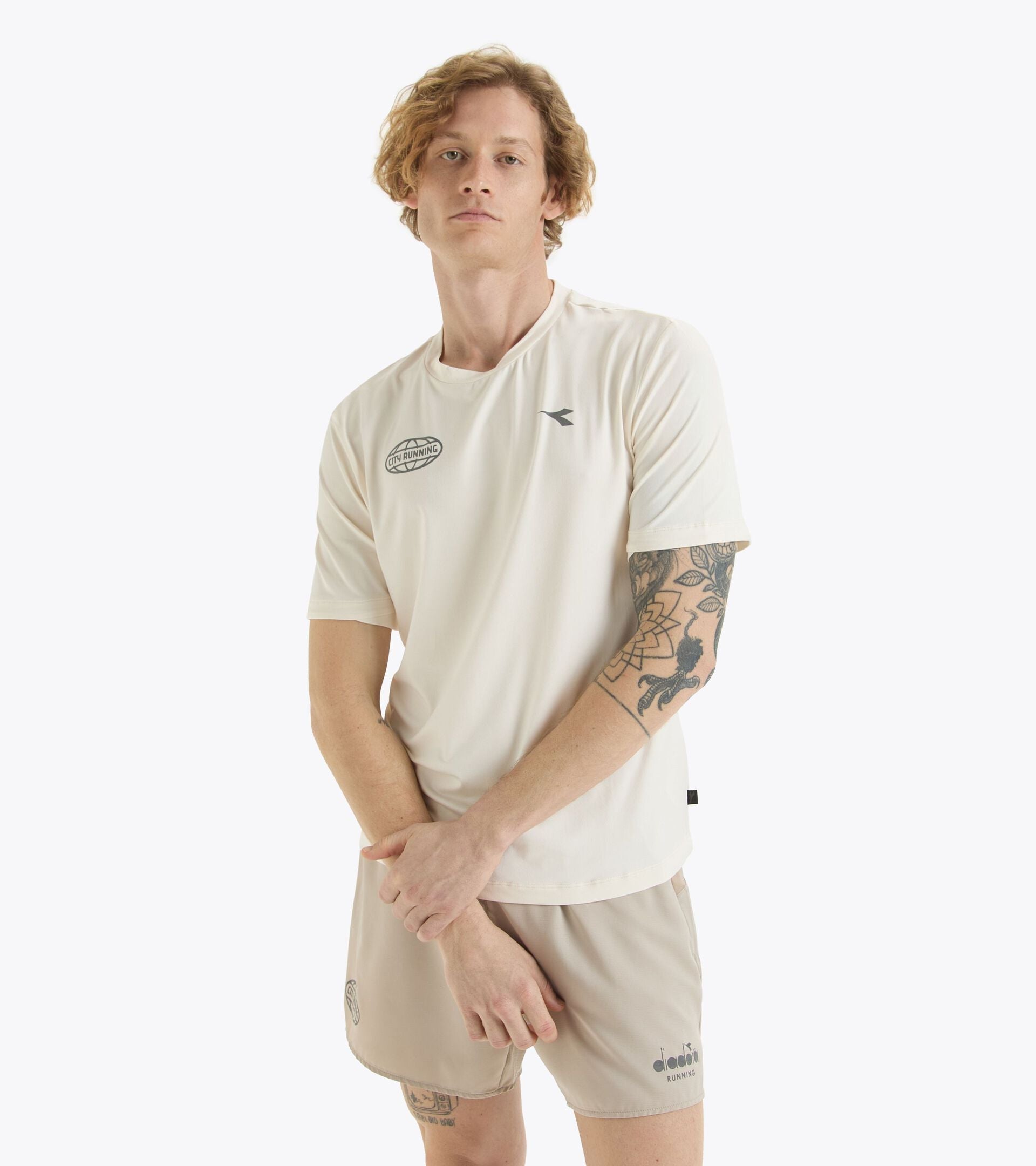 Unisex SS T-Shirt Mill City in white, short sleeve, round neck, performance-focused, made from recycled polyester.