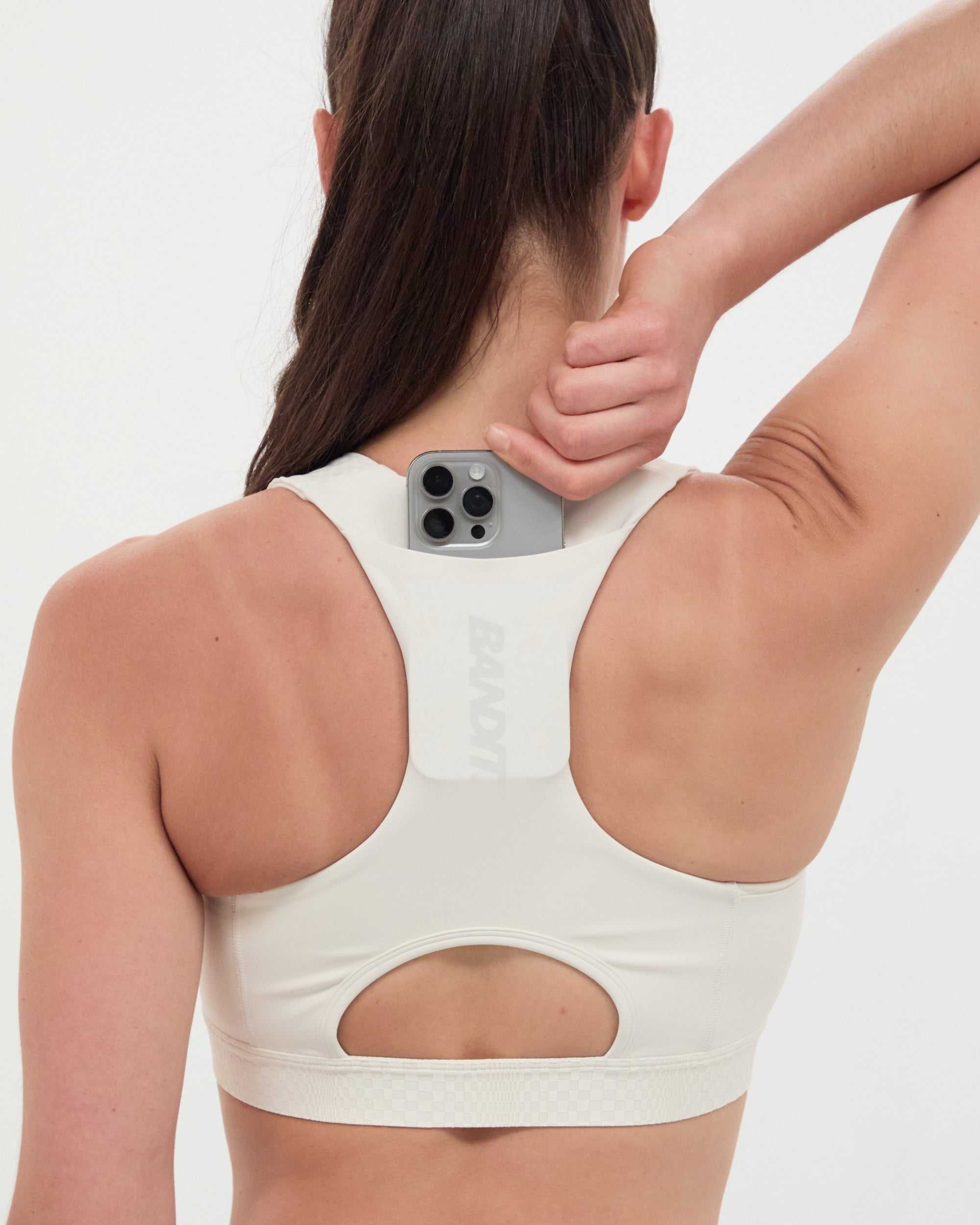 Stamina™ Scoop Neck Run Bra - Chalk