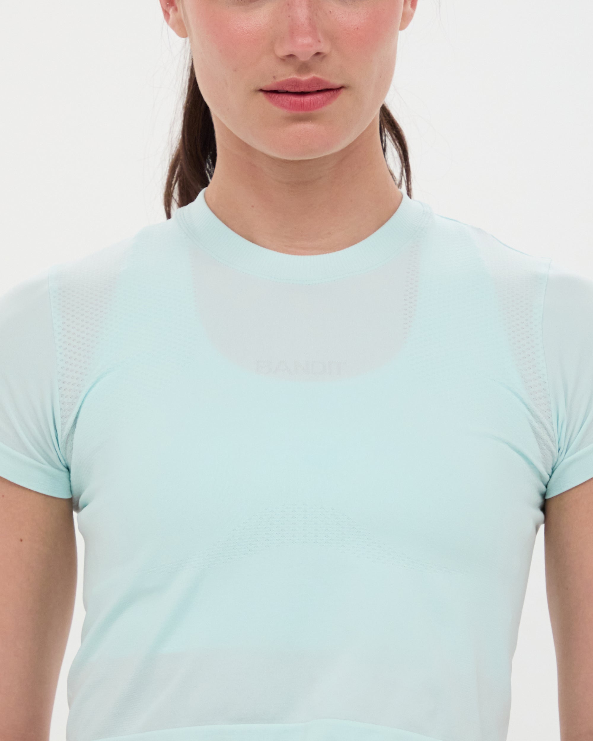 Women's Mercury Seamless™ Crop Tee - Minty Blue