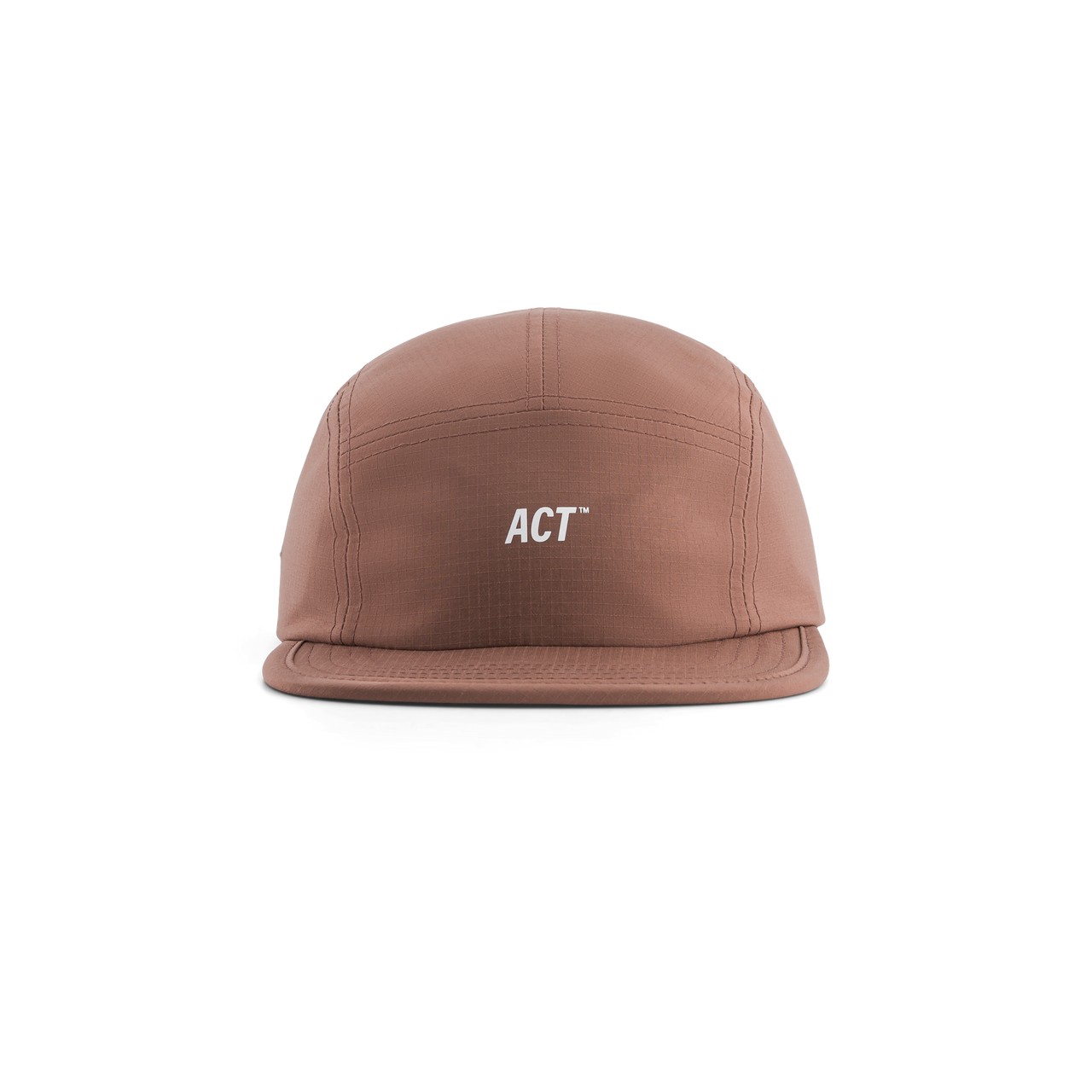 Terracotta running cap made of lightweight, tear-proof, water-repellent, plant-based nylon.