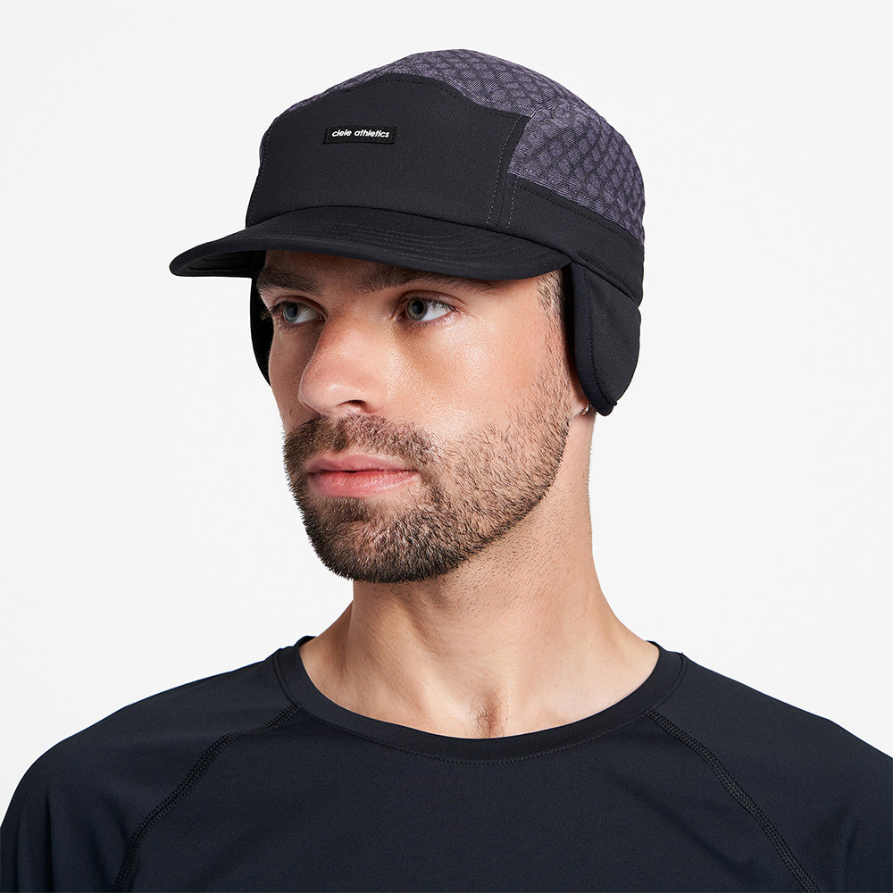 Cap with ear covers, FLTCap WND Ultra Iconic Astronautic, black design, windproof fleece, COOLmatic fabric, Ciele Athletics.