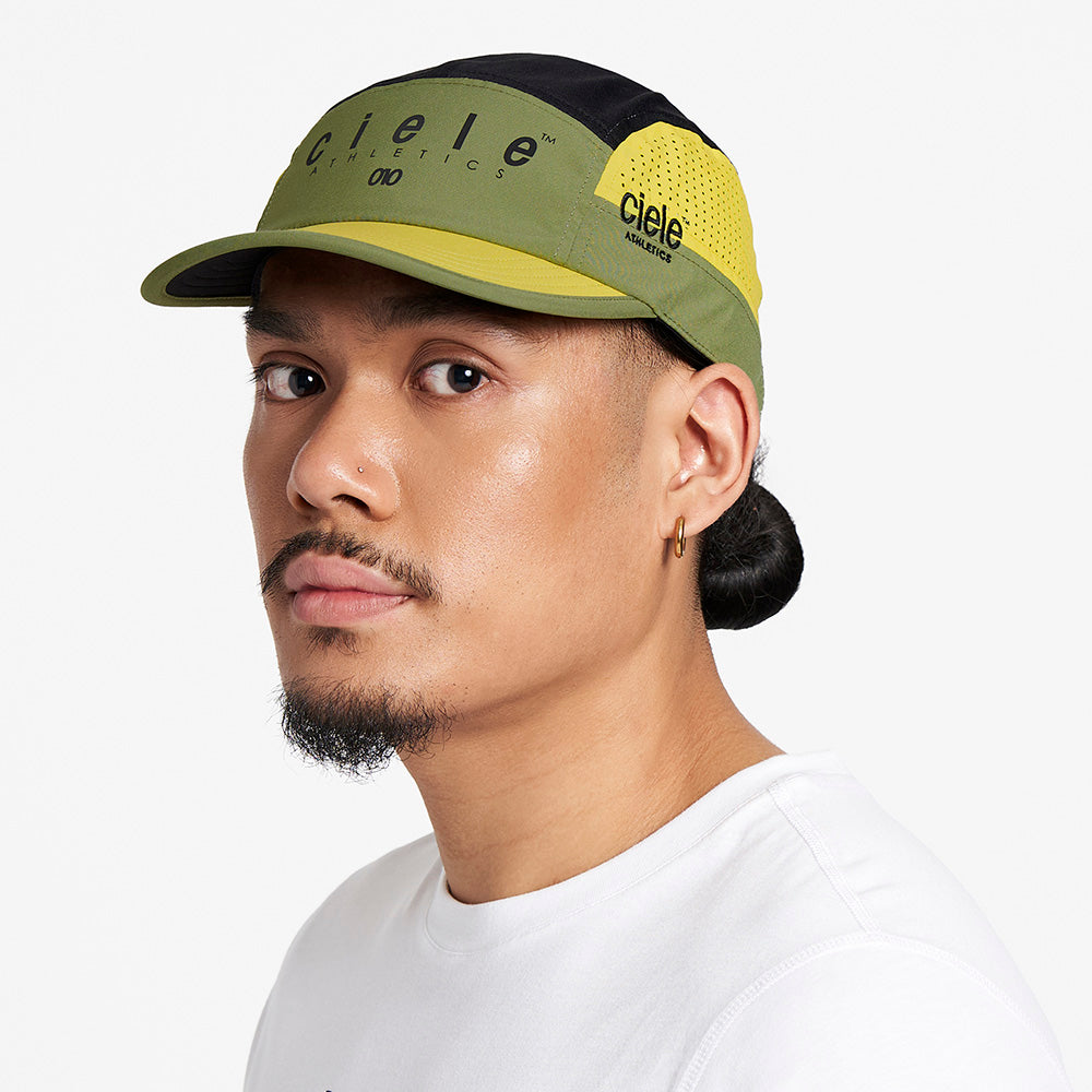 GOCap SC - Decade 014-024 Wallace, featuring SOFTcurve brim, reflective detailing, and UPF sun protection.
