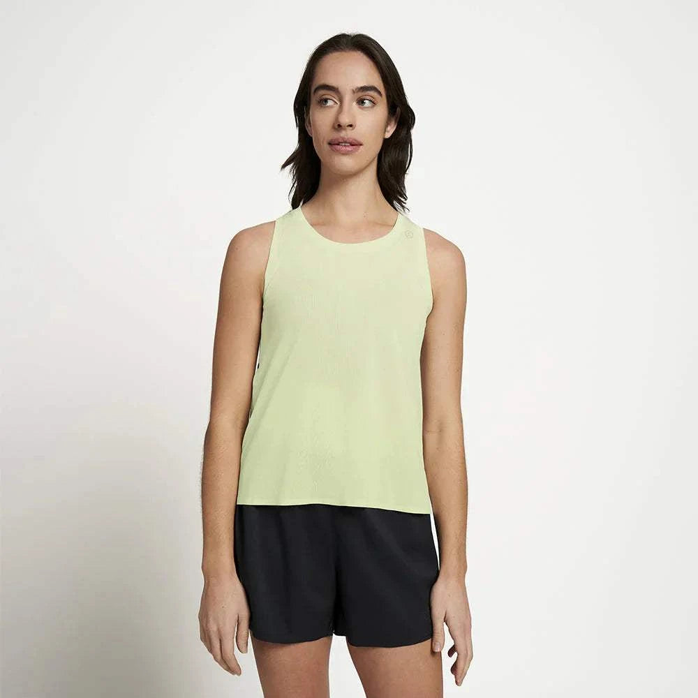 W FSTSinglet - Voya reflective, machine washable, wicking cooling tank with recycled fabric and anti-odor technology.