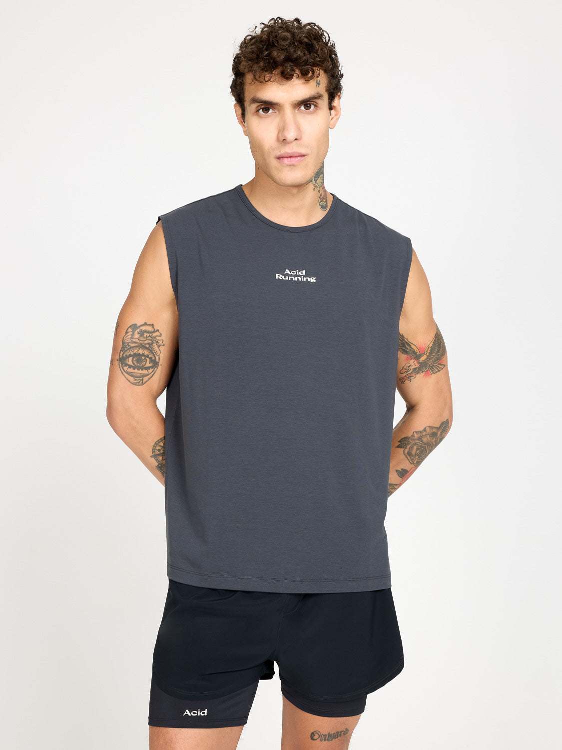 Men's Logo Tank in graphite color, lightweight and sweat-wicking fabric, relaxed fit