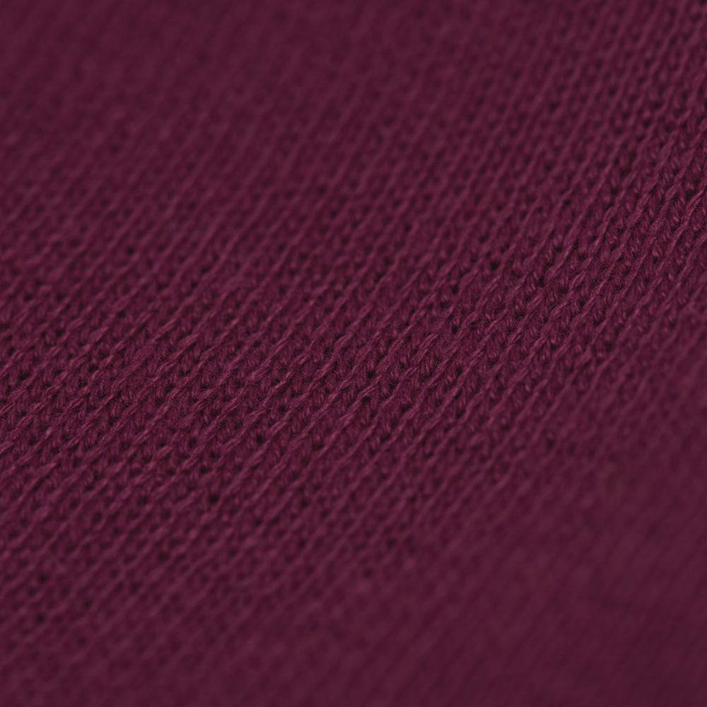 CR3Beanie - Cab in 100% recycled polyester knit fabric with reflective stripe.