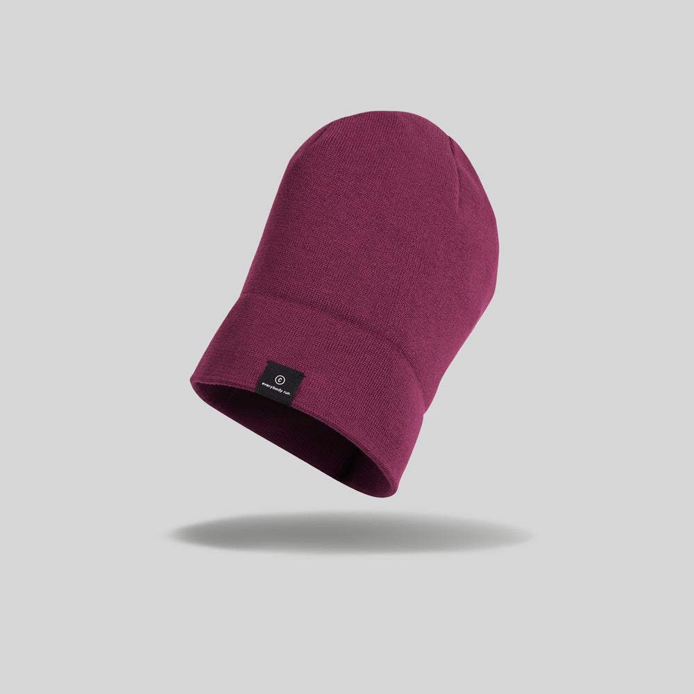 CR3Beanie - Cab, 100% recycled polyester, reflective stripe, durable knit.