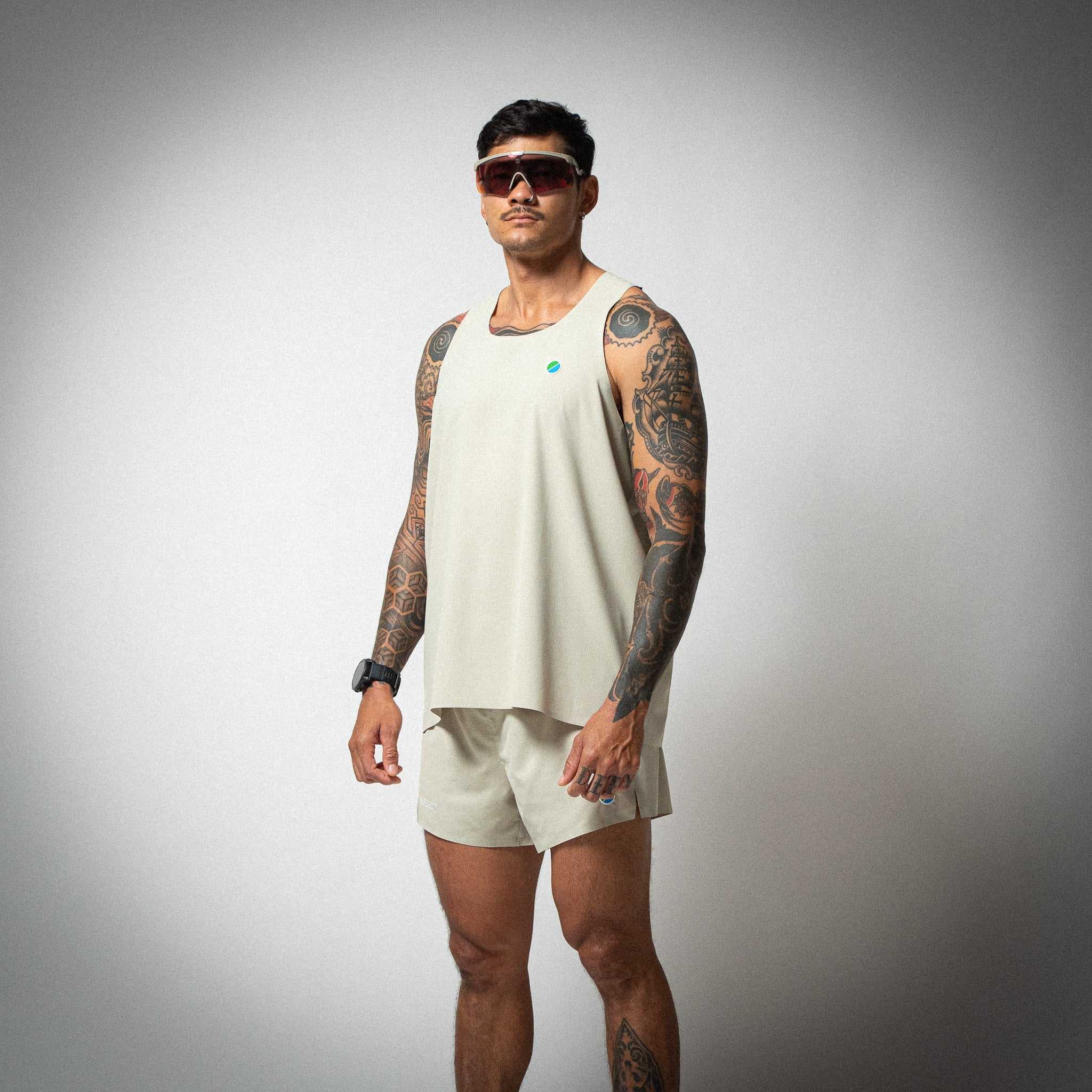 Aeria Fortis 4" Race Shorts Beige