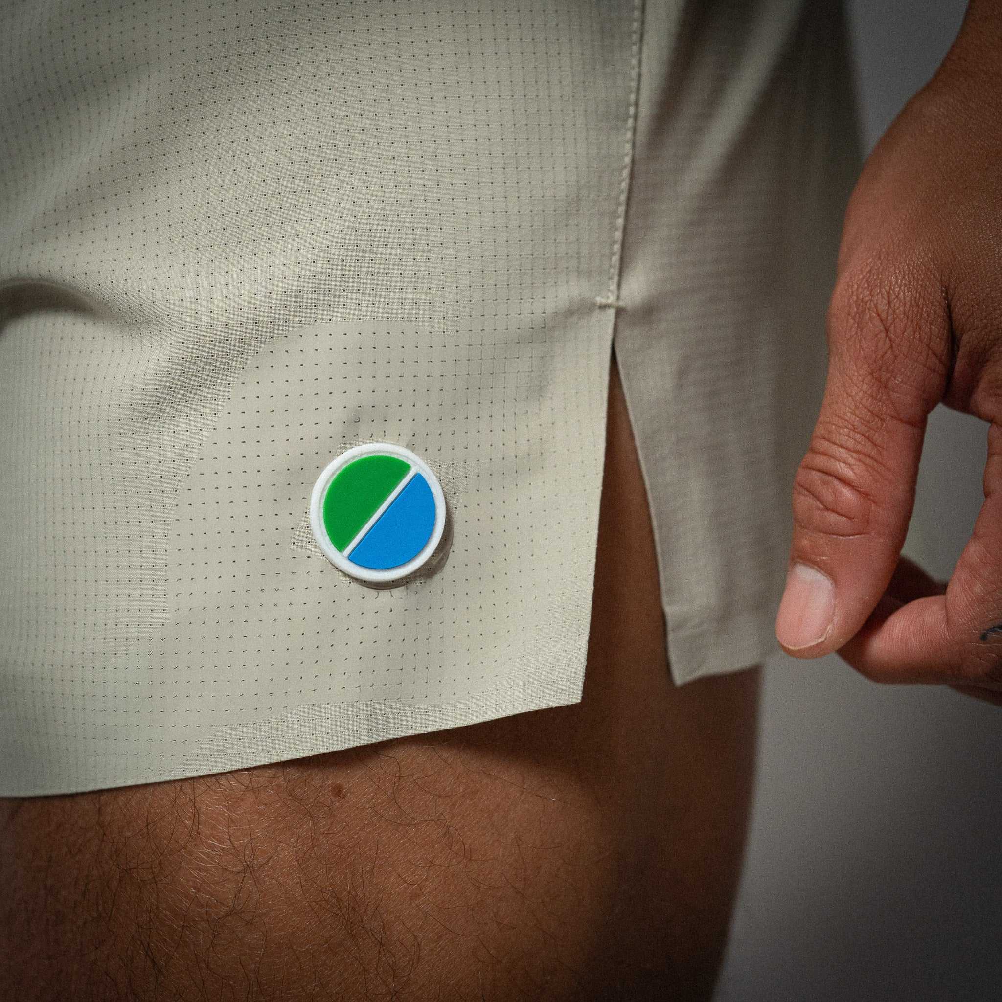 Aeria Fortis 4" Race Shorts Beige