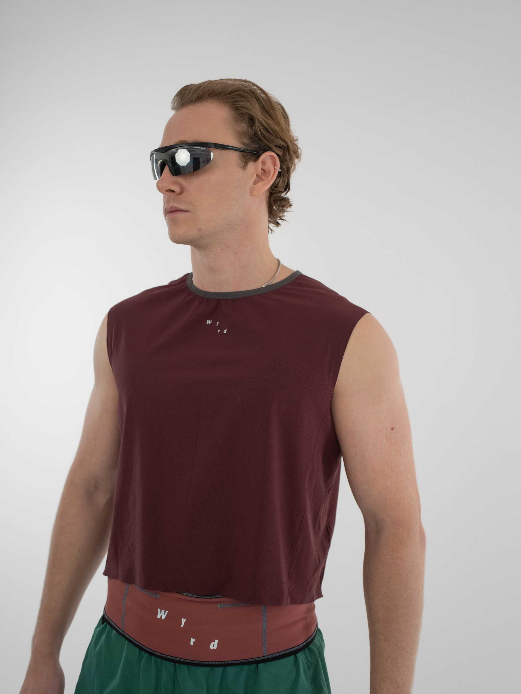 Tech Cropped Vest - Brick