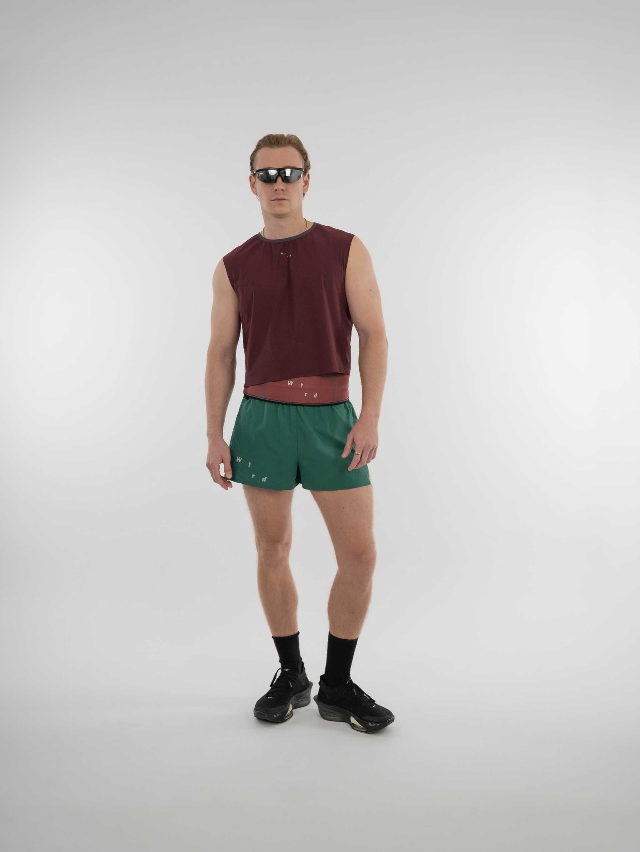 Tech Cropped Vest - Brick