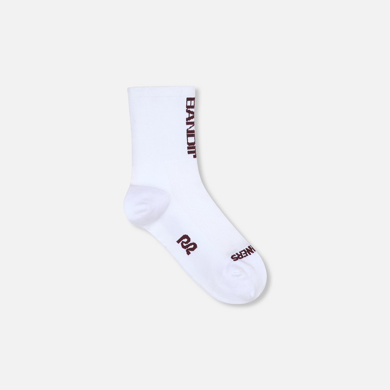 Lite Run™ Quarter Socks "Vertical Bandit" in white with port branding, breathable honeycomb mesh, and COOLMAX yarn.