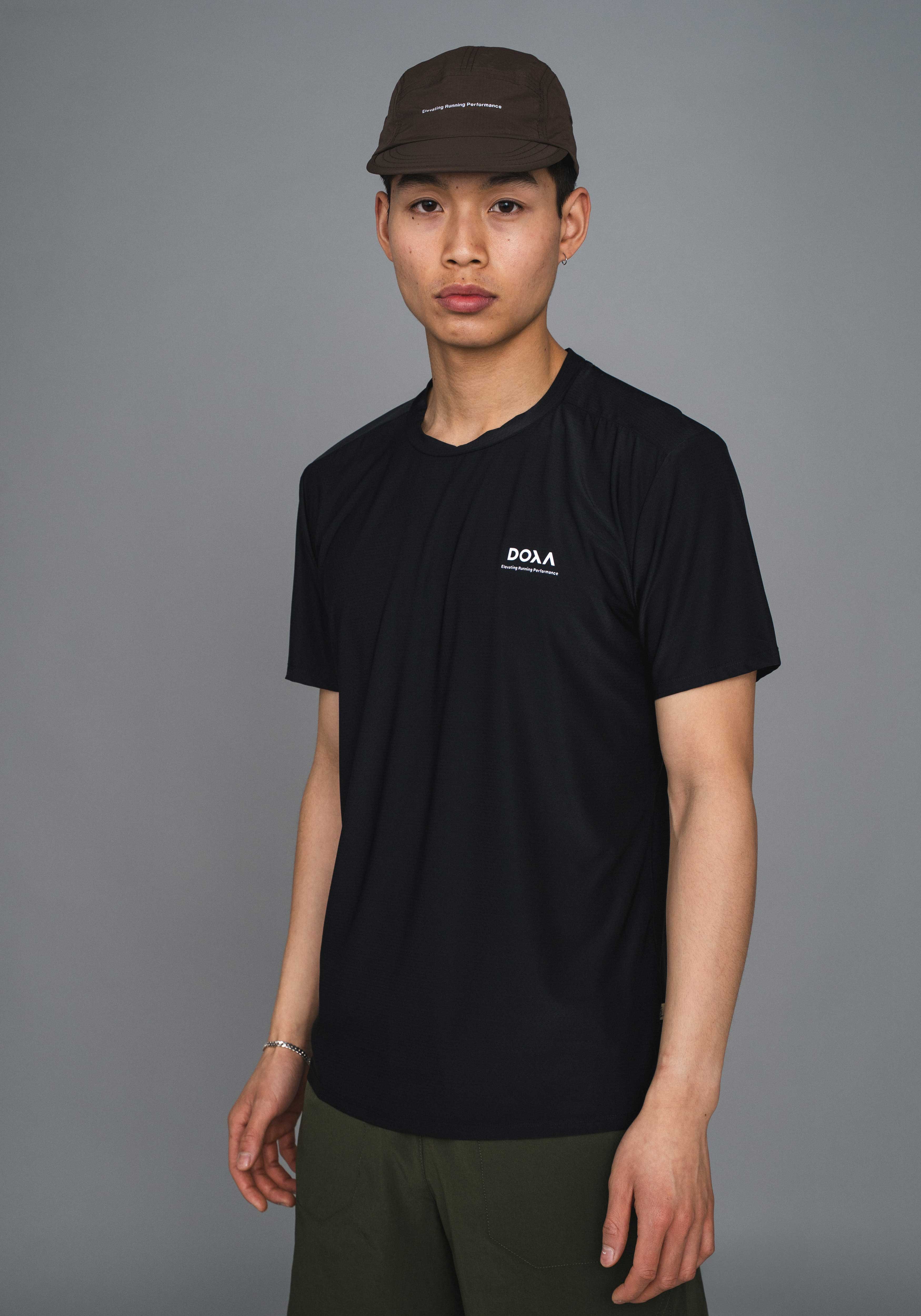 DOXA Run MNS RERUN TEE SS Tee SS Black 02