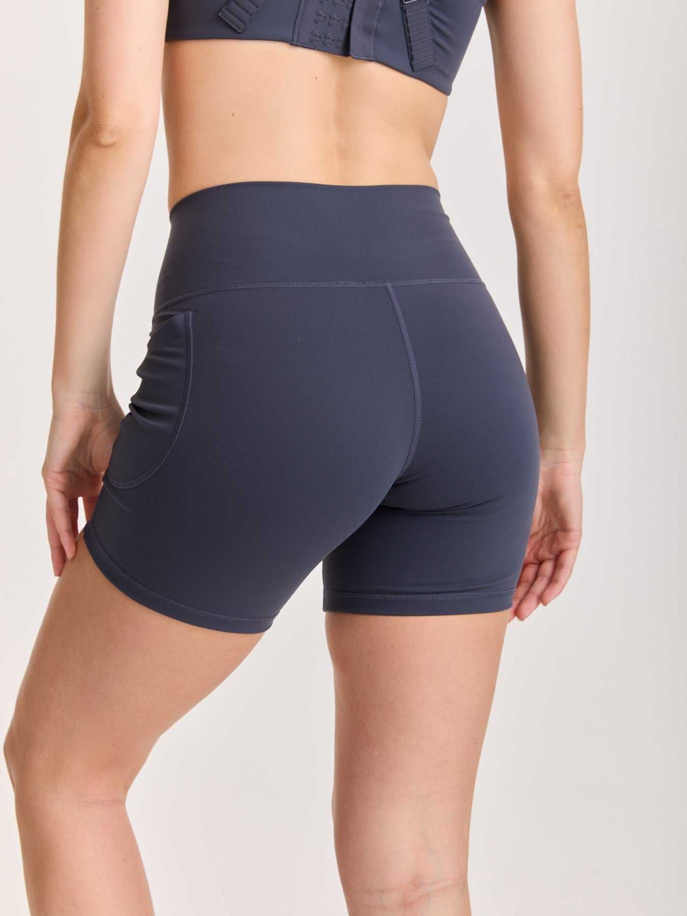 Women's Performance Shorts - Phantom