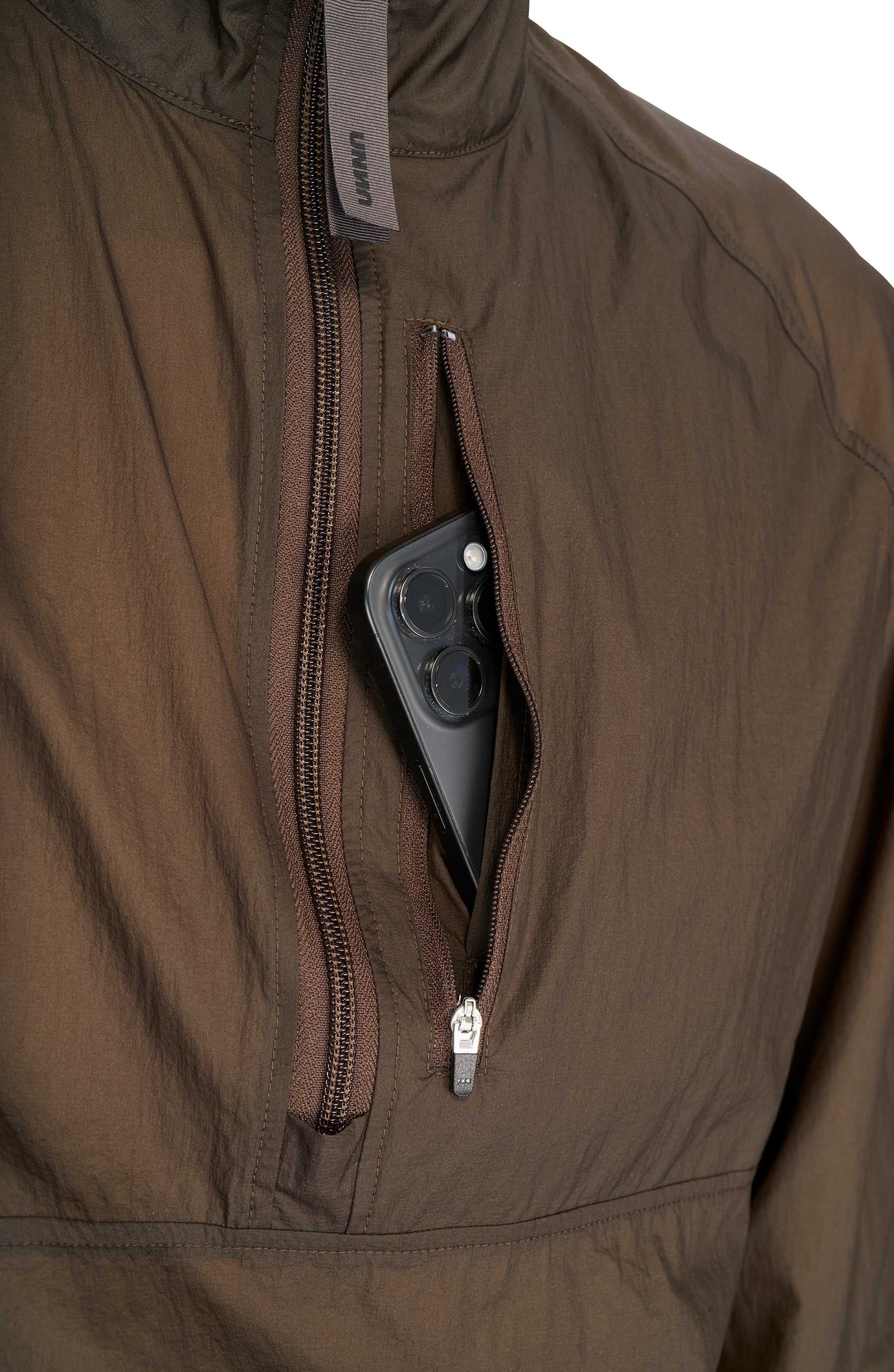Men's Wren Brown water repellent running jacket in recycled polyester