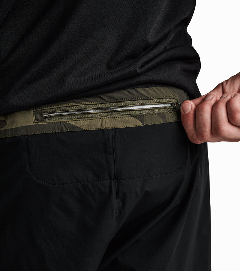 Back view of Alta Shorts 5" with camo waistband and rear zip pocket detail.