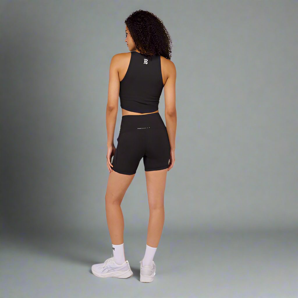 Stamina Luna Race Crop