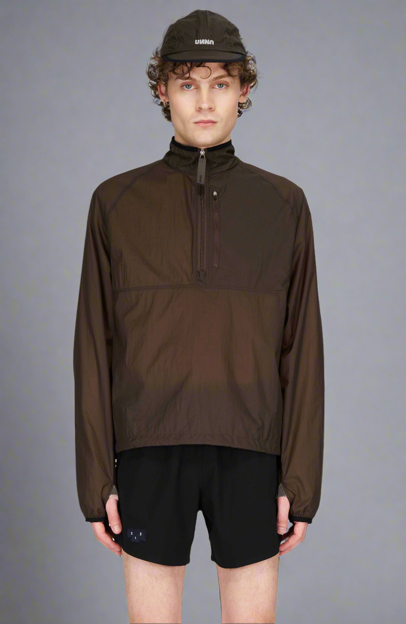 Unisex Lightweight, water repellent running jacket made in recycled polyester - UNNA