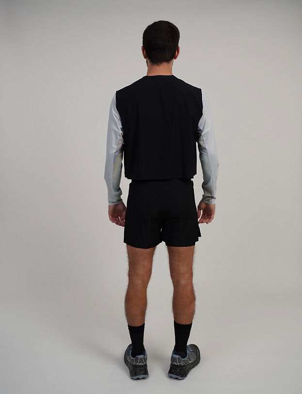 Tech Cropped Vest - Black