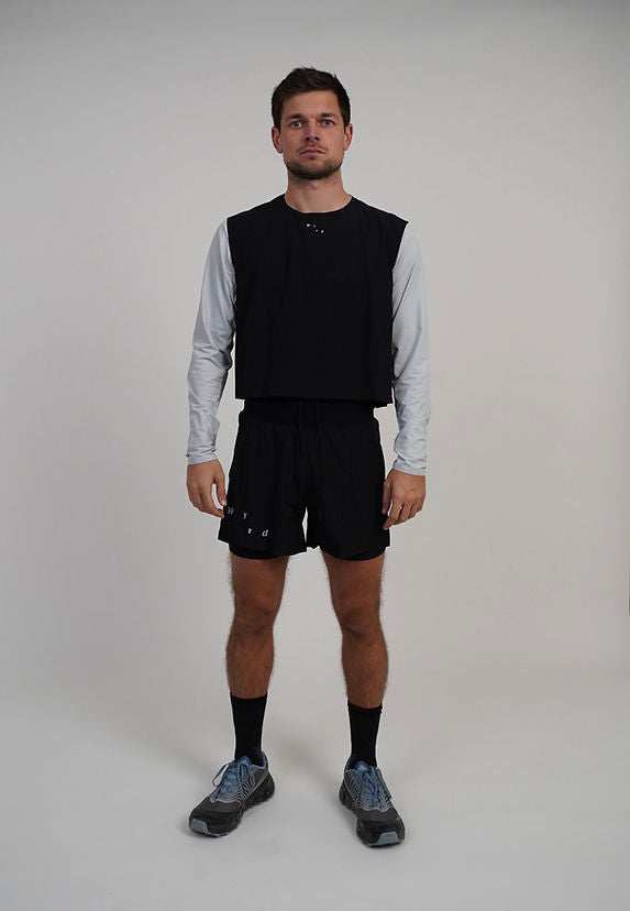 Tech Cropped Vest - Black