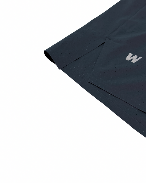 Motion Shorts - Black