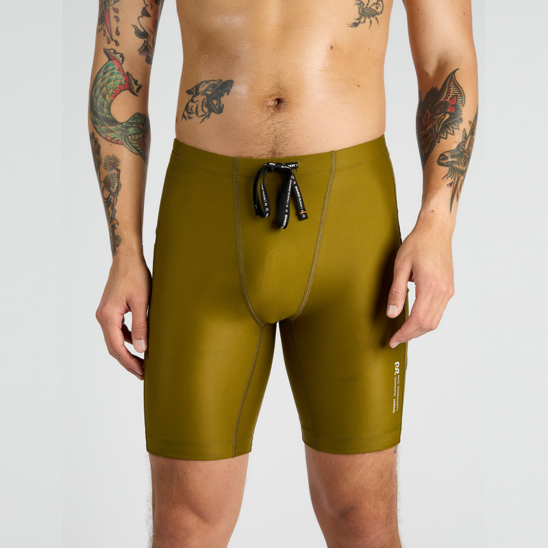 Men's Gen 7 Pocket Half Tights with drawstring and multiple pockets.